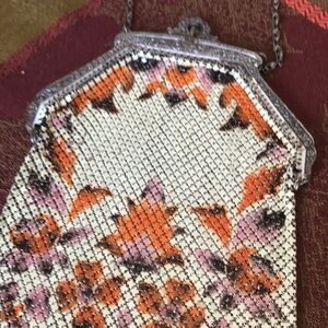 Mesh Enamel Vintage Purse